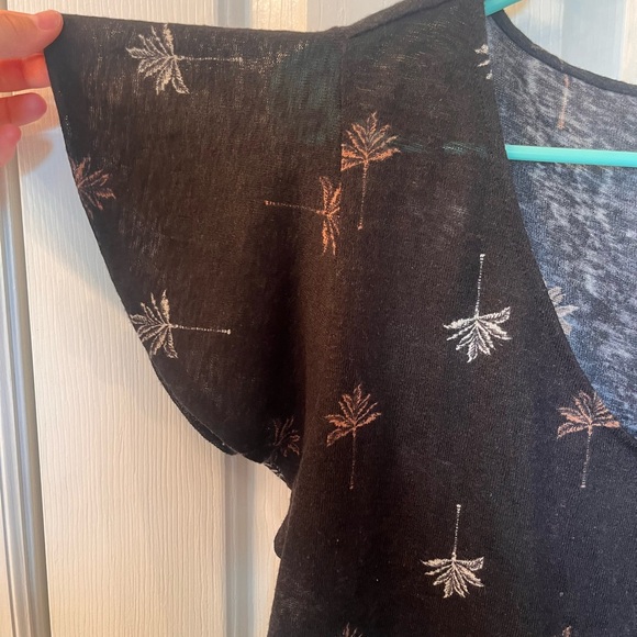 Loft Women’s Black Short Sleeve Shirt - Picture 4 of 6